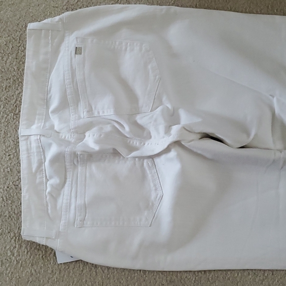White denim capri/crop size 12 nwt - Picture 4 of 8